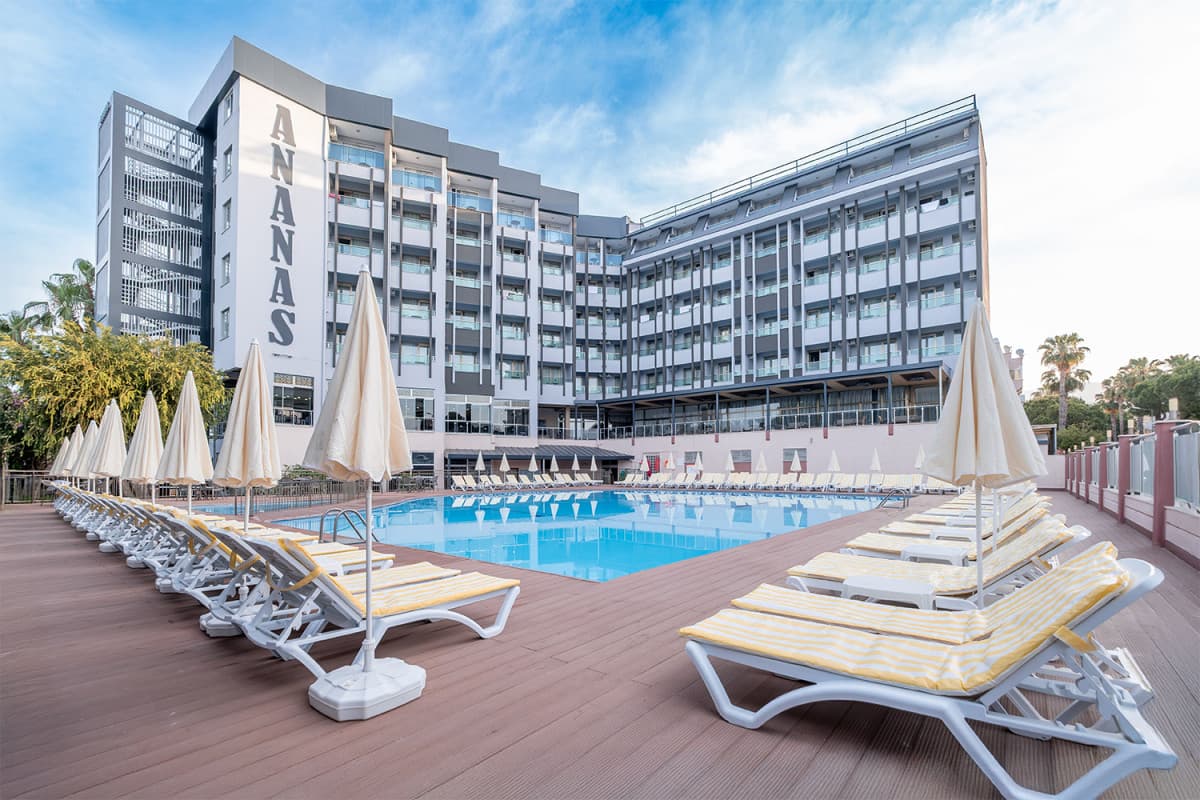 Ananas Hotel