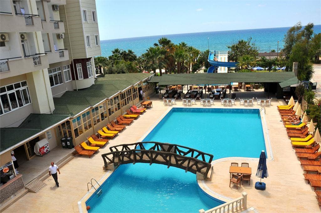 Rheme Beach Hotel