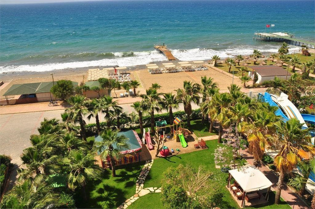 Rheme Beach Hotel