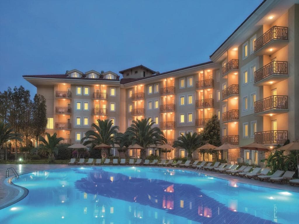 Akka Hotels Claros