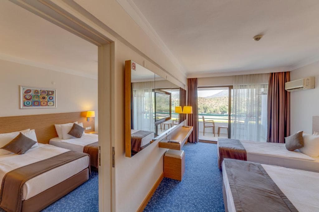 Grand Efe Hotel