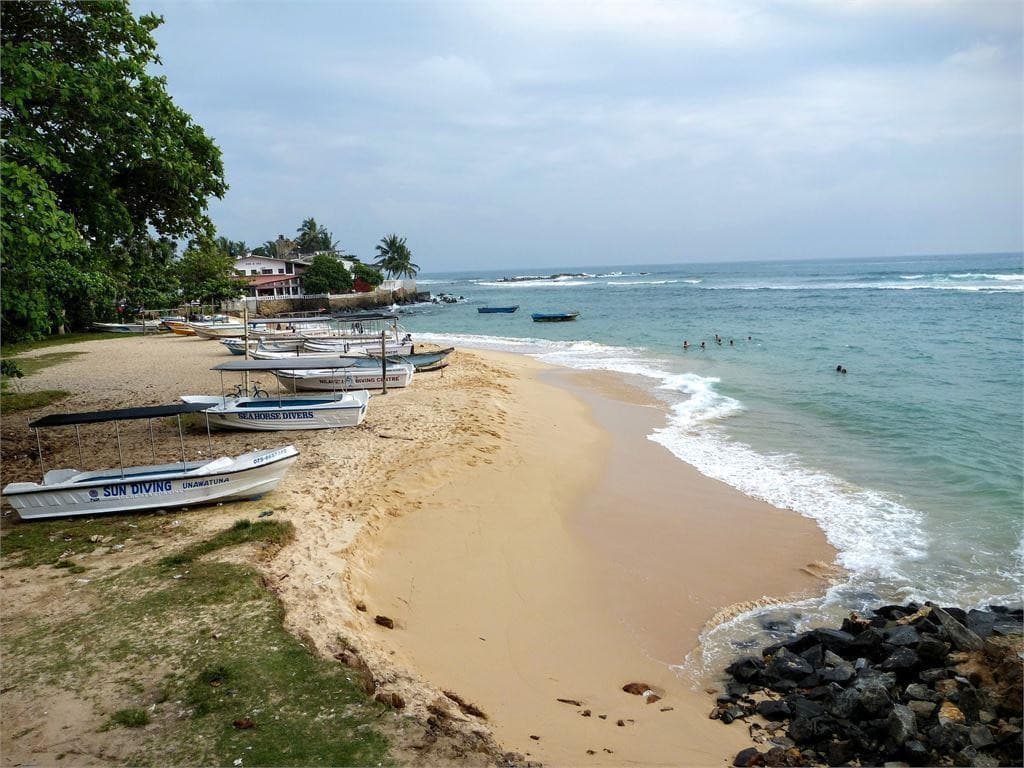 Sun N Sea Hotel