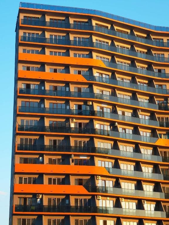 Next Orange Hotel Official