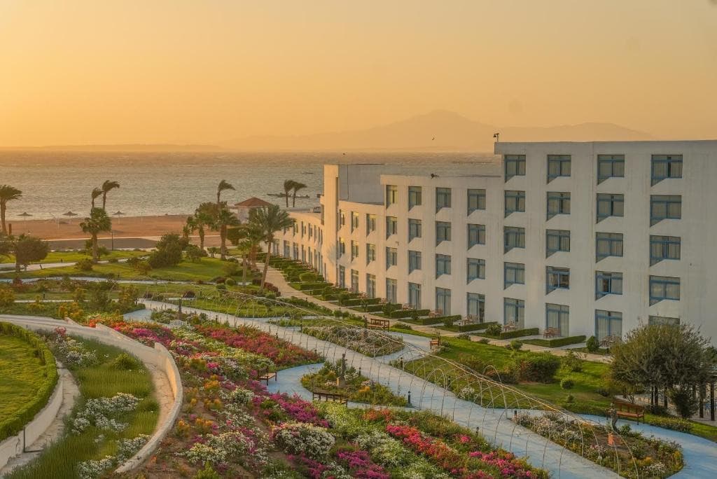AMARINA STAR RESORT & AQUA PARK