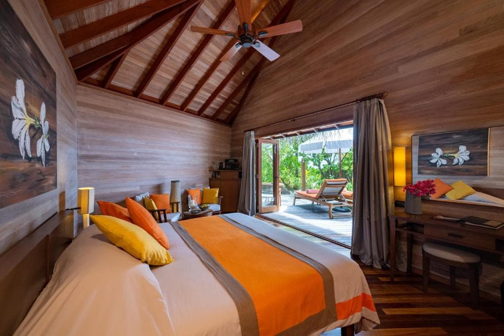V VILLAS MALDIVES AT MIRIHI (EX. MIRIHI ISLAND RESORT)