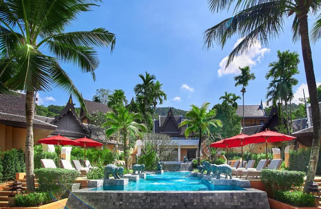 Amari Vogue Resort