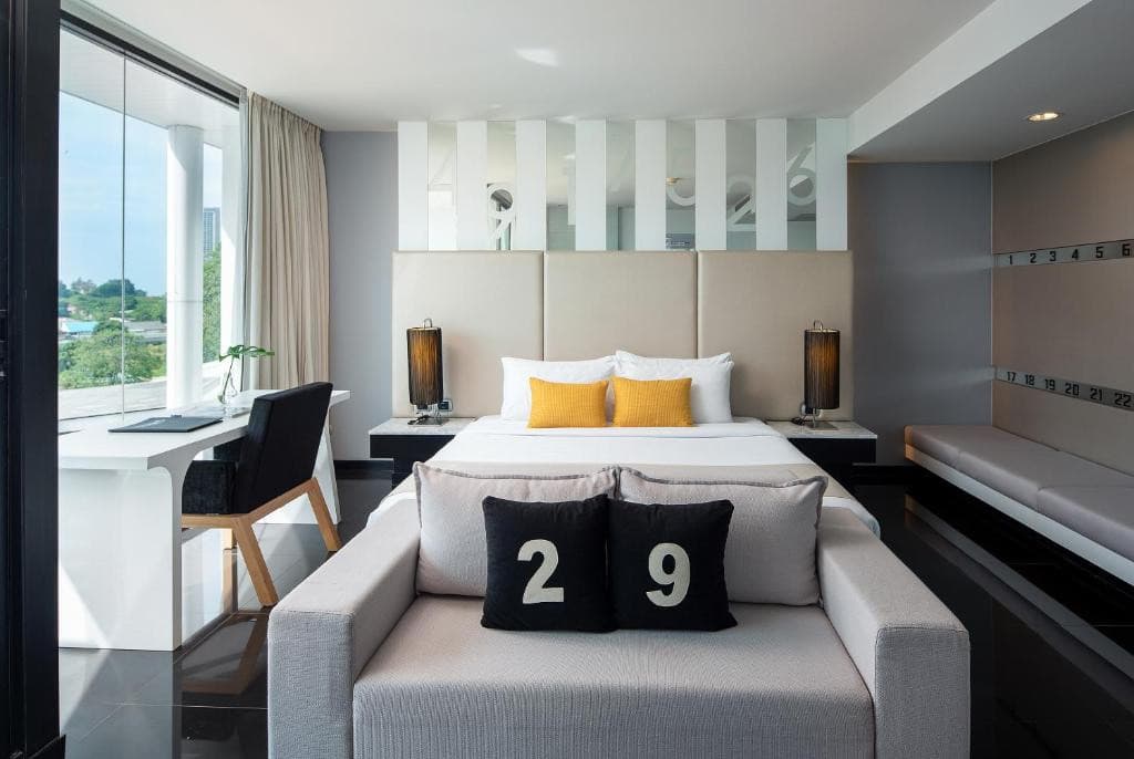 TSix5 Hotel