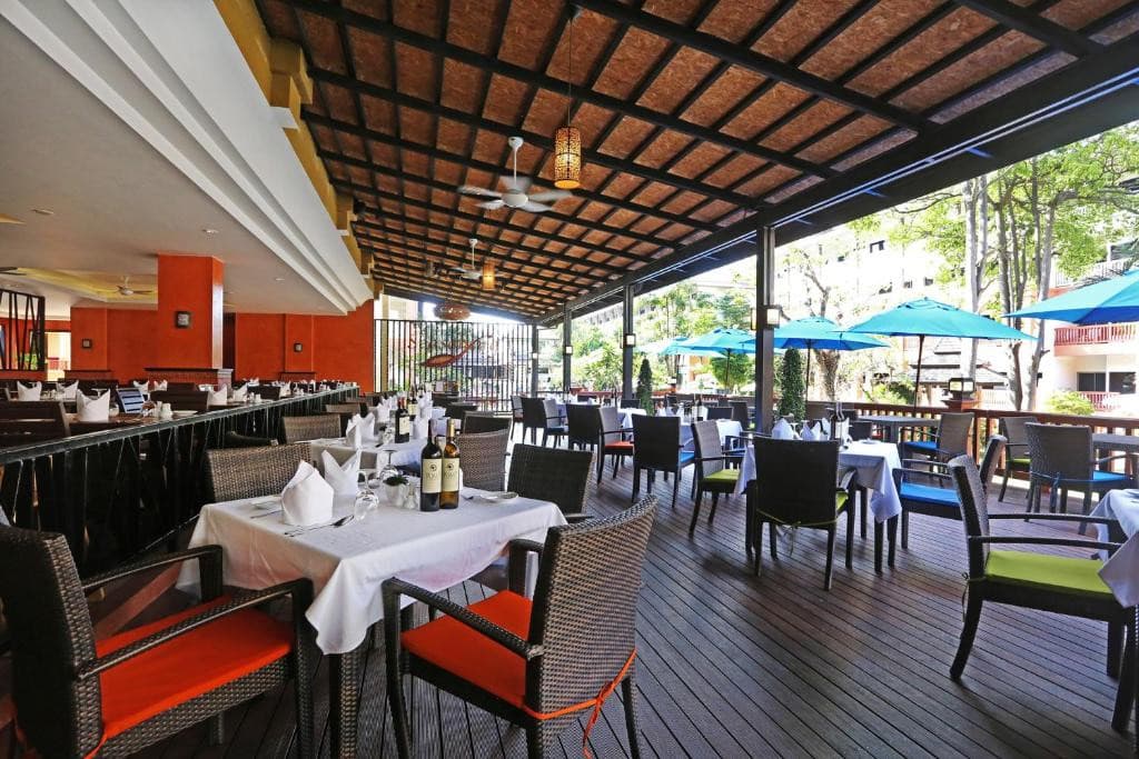 Kata Sea Breeze Resort