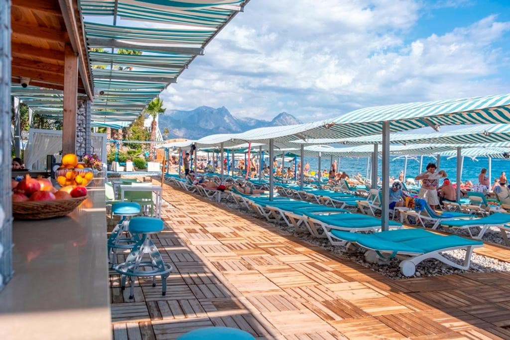 L'ancora Beach Hotel