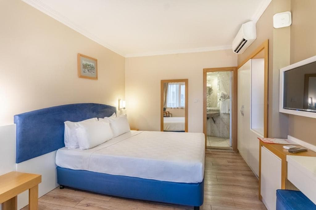 L'ancora Beach Hotel
