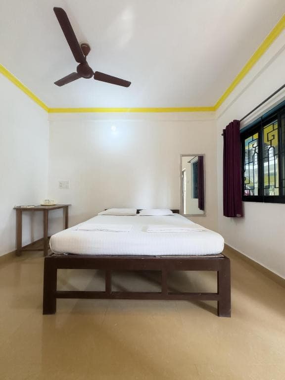 Ivon Guest House