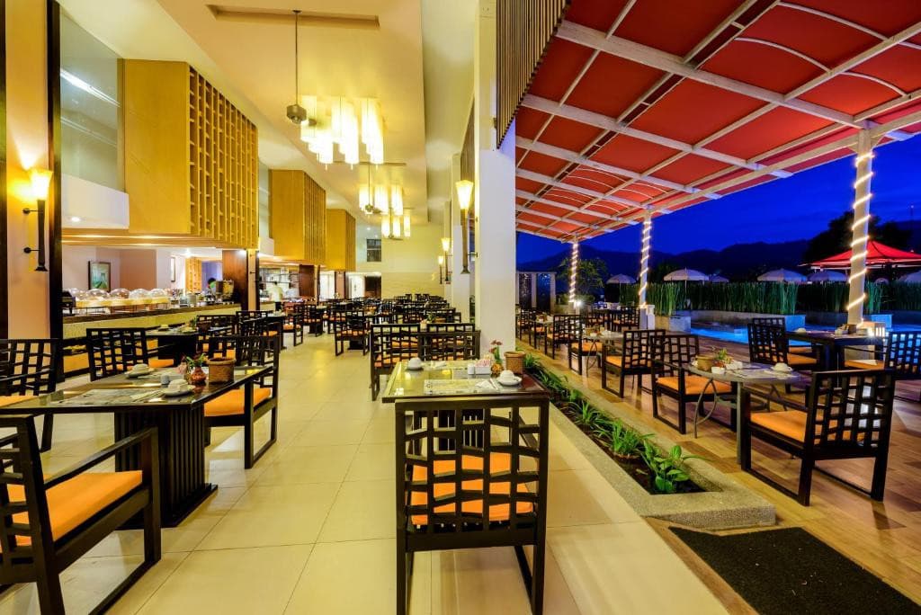Peach Blossom Resort