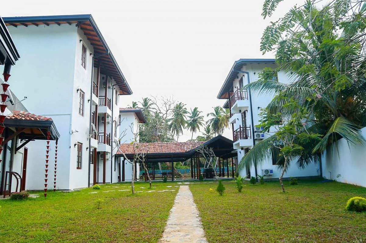 Lagoon Boutique Hotel