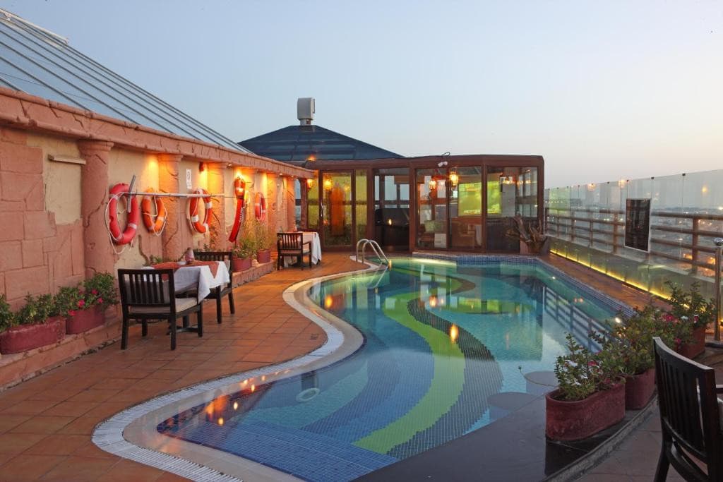 Sea View Hotel