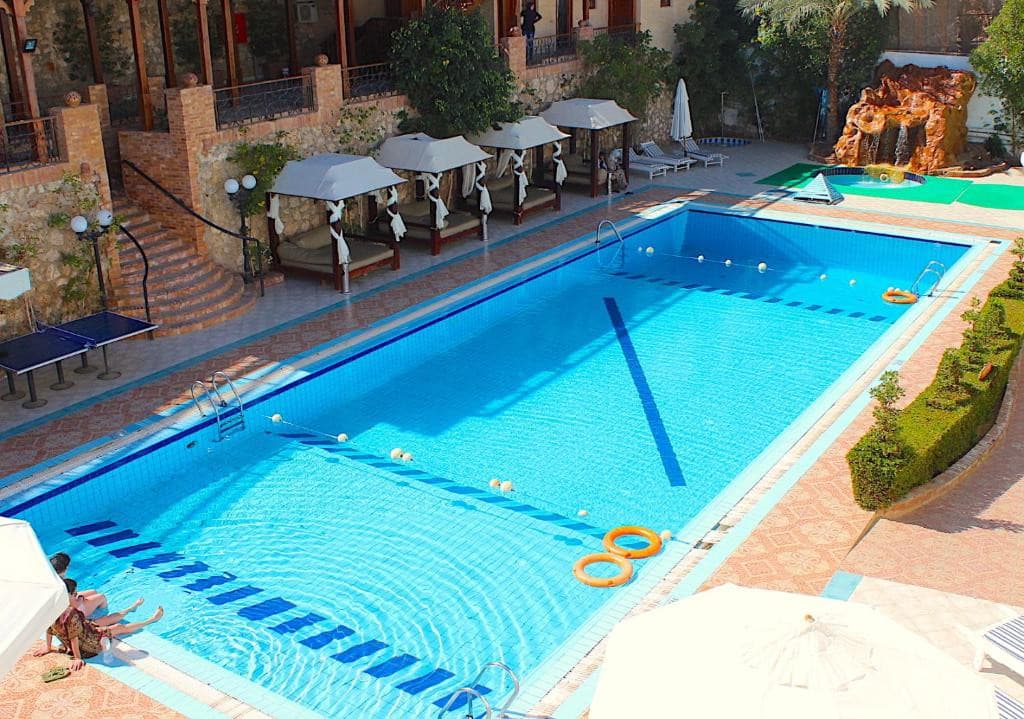 Falcon Naama Blue