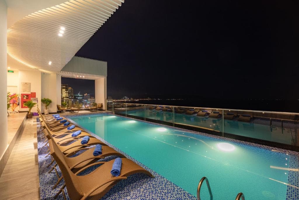 Majestic Premium Hotel