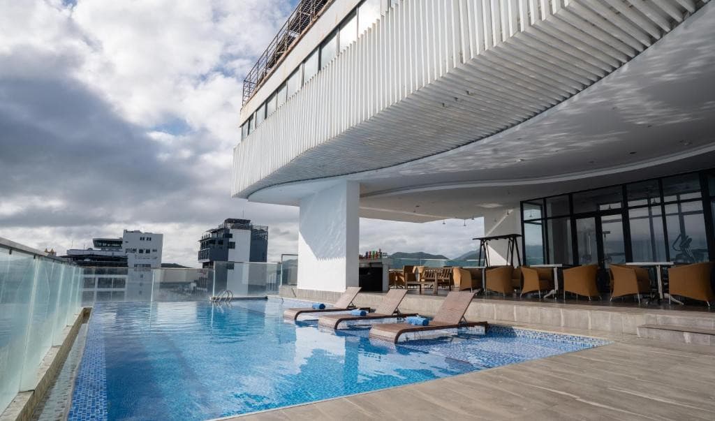 Majestic Premium Hotel
