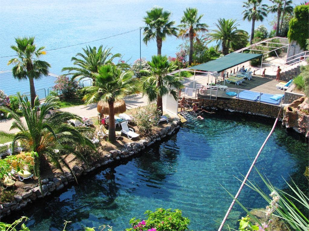 Therme Maris Thermal & Spa Resort