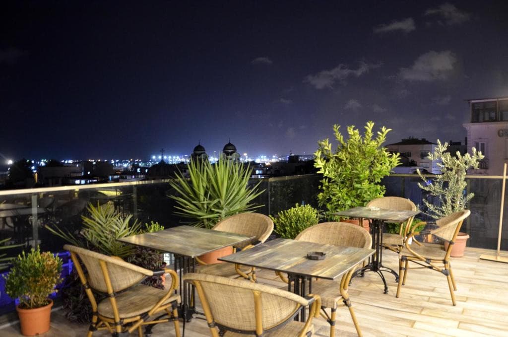 GRAND MARK HOTEL