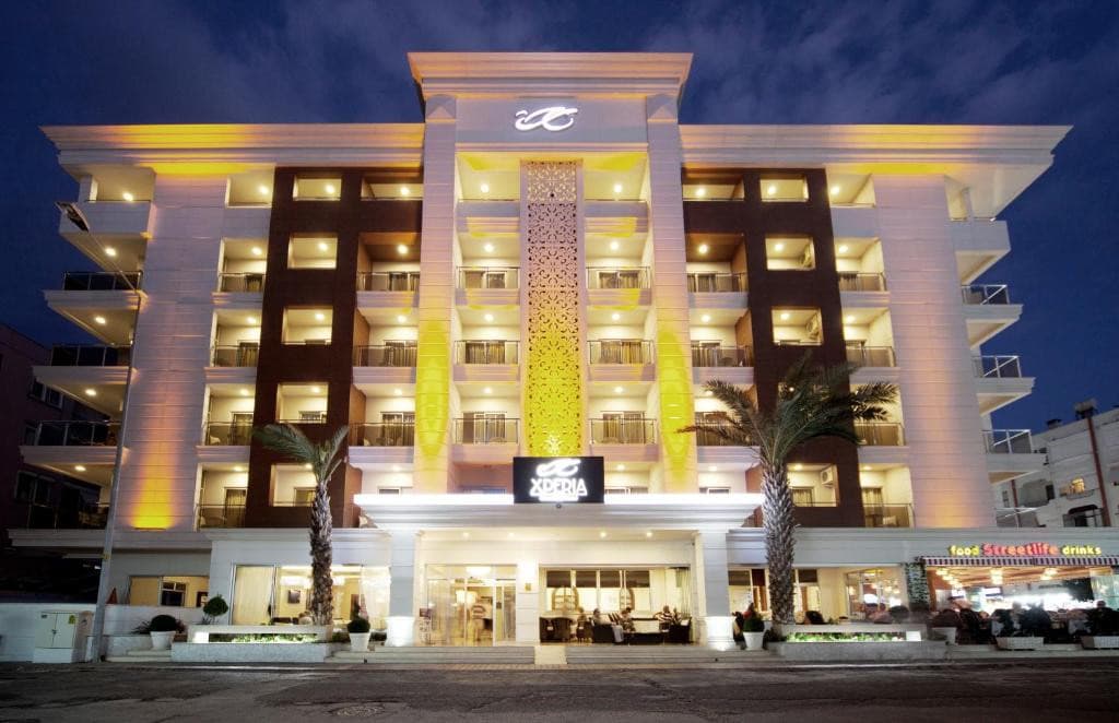 Xperia Grand Bali Hotel