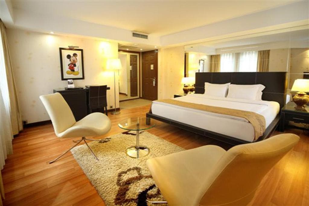 CARTOON HOTEL