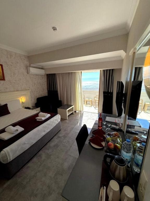 Laphetos Beach Resort & Spa