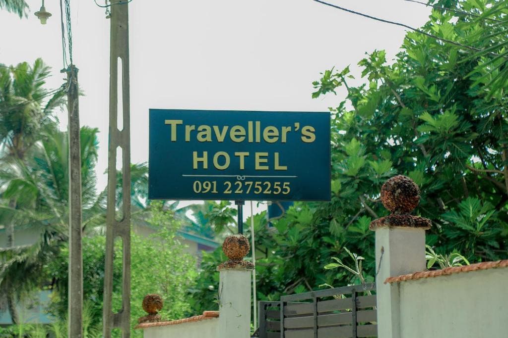 Travellers Hotel Hikkaduwa
