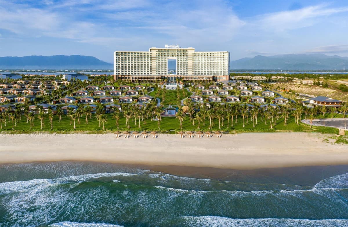 Radisson Blu Resort 5* - Cam Ranh