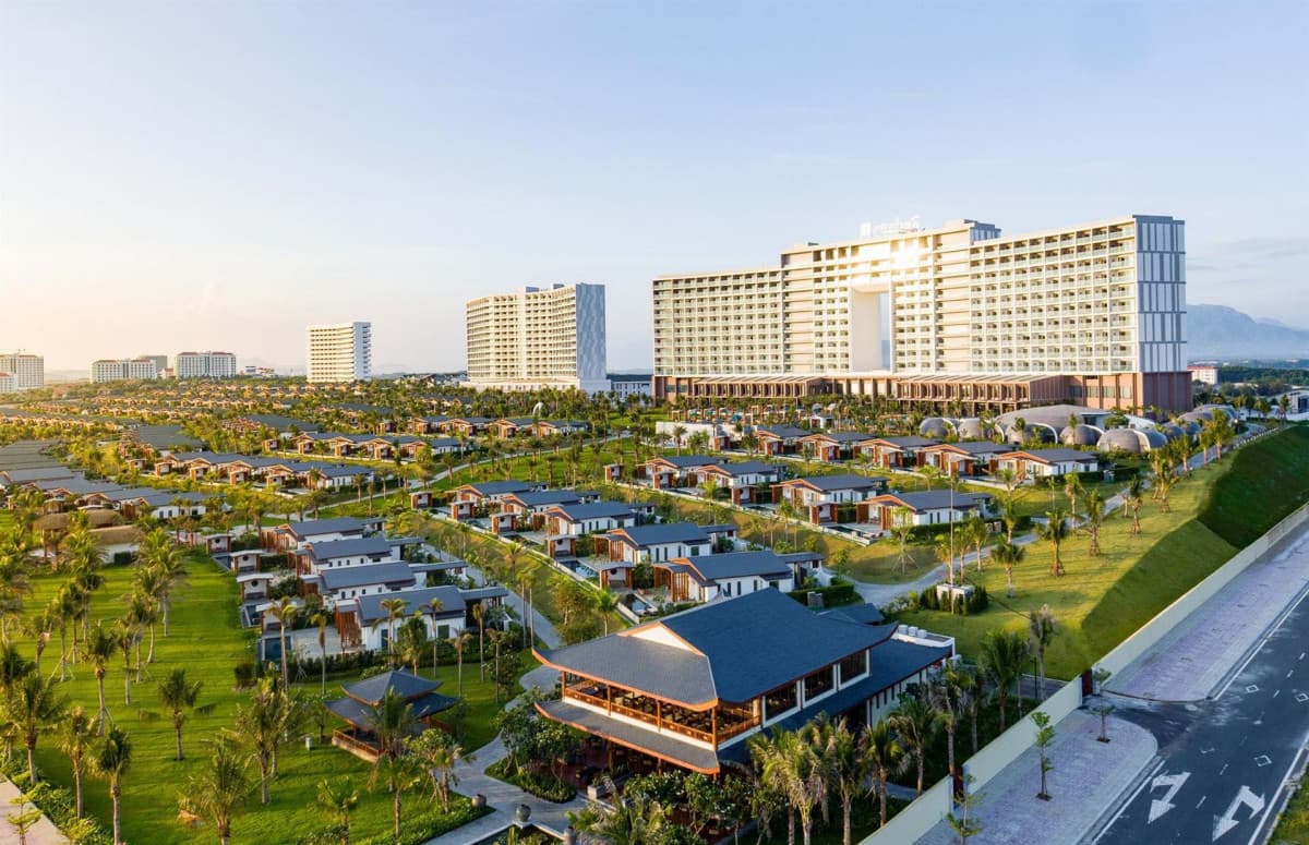 Radisson Blu Resort 5* - Cam Ranh