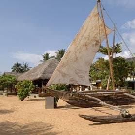 Browns Beach Hotel