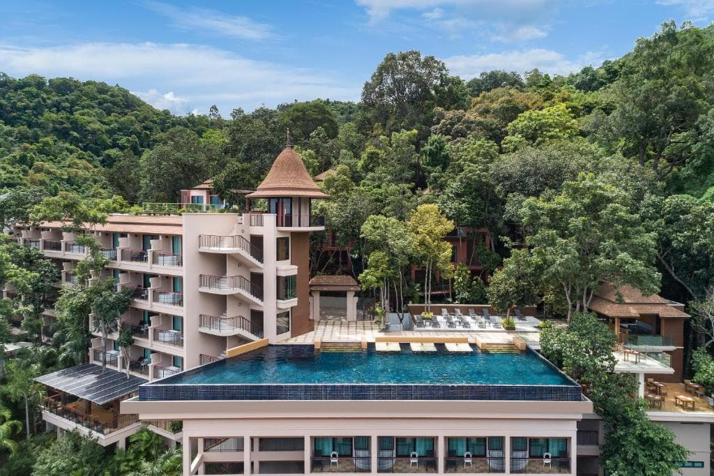 Aonang Cliff Beach Resort