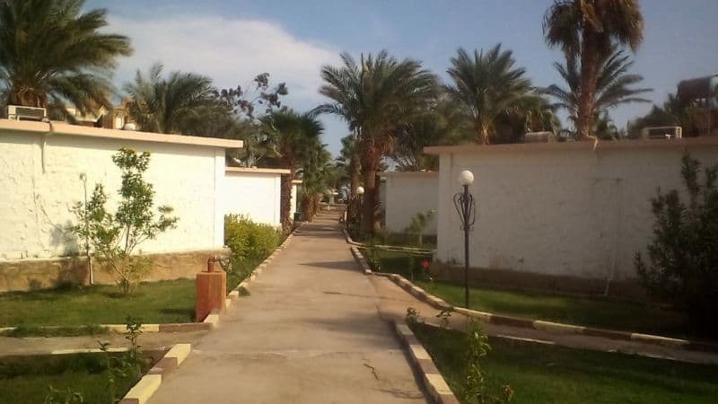 El Samaka Beach Hotel