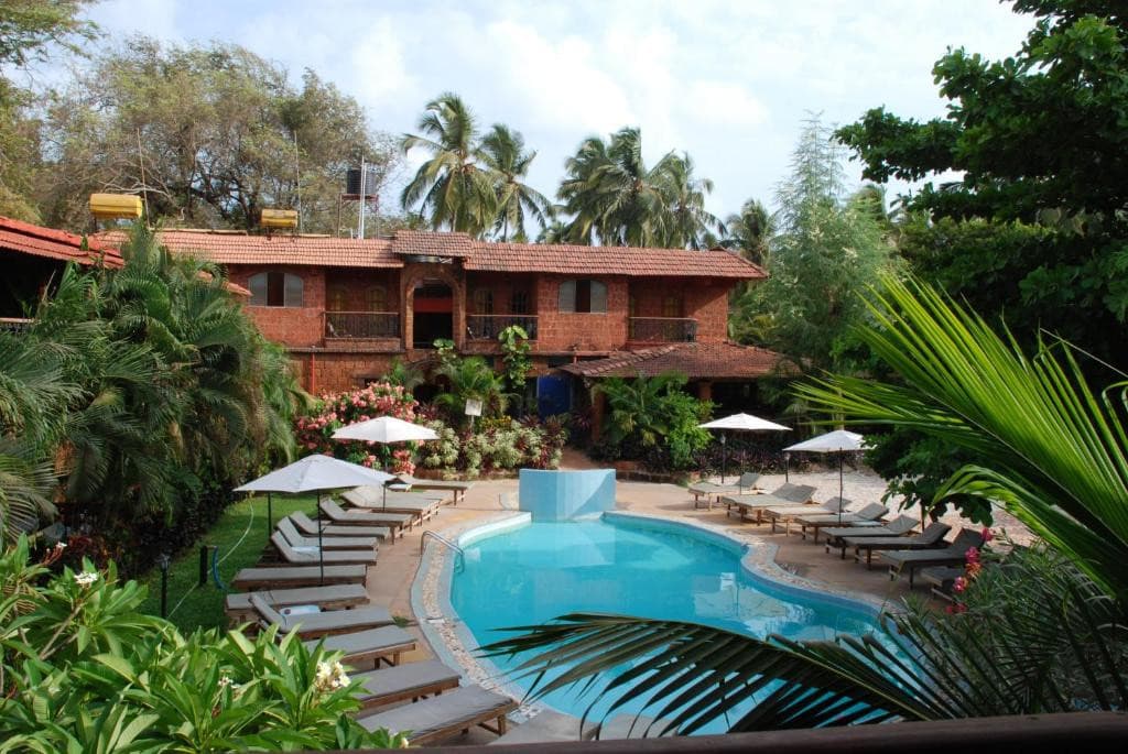 Sea Breeze Beach Resort Candolim