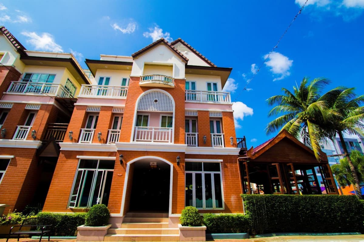 Chabana Resort