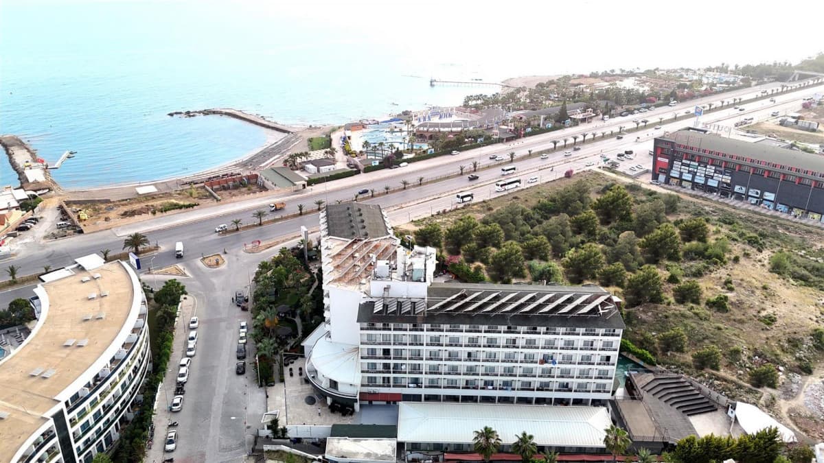 Asrin Beach Hotel