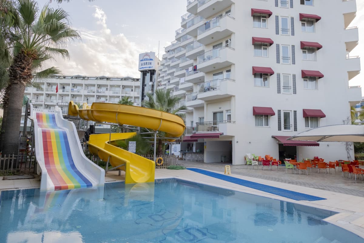 Asrin Beach Hotel
