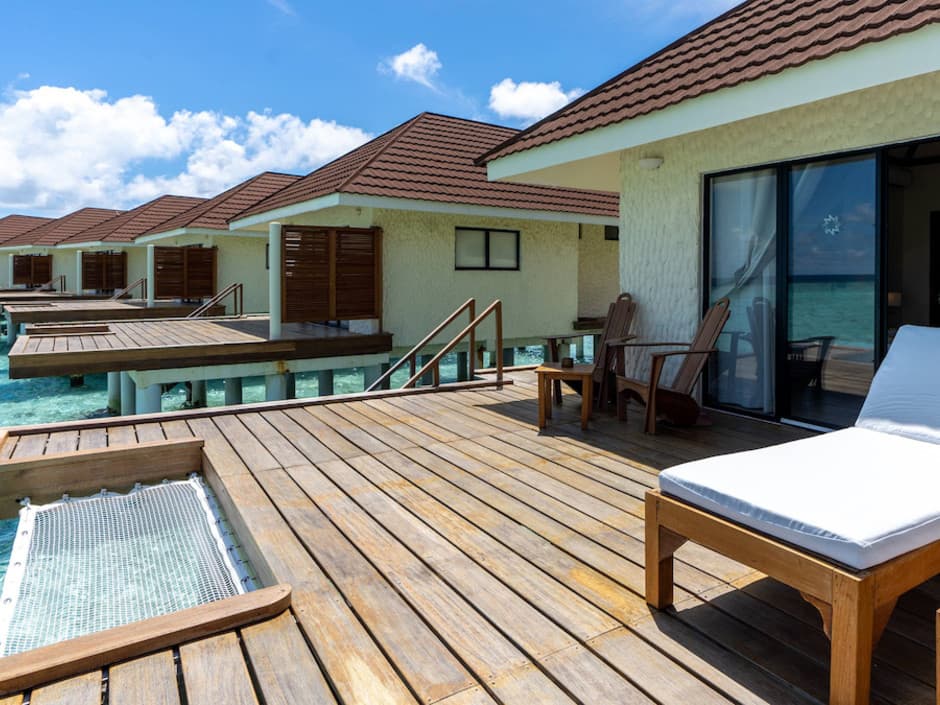 Alimatha Aquatic Resort