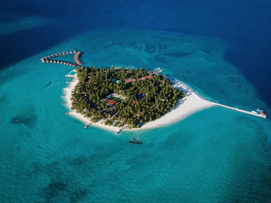 Alimatha Aquatic Resort