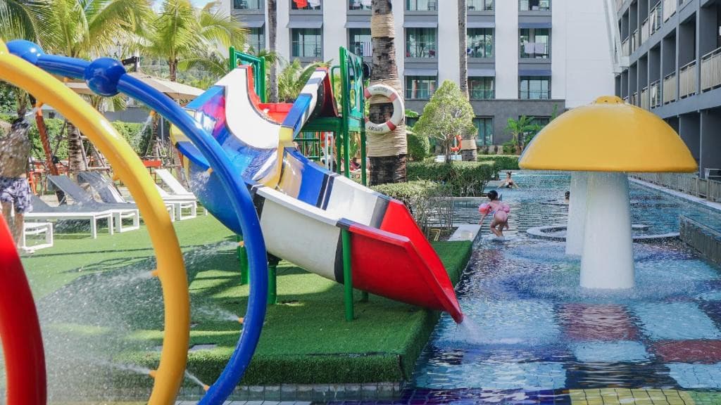 Sugar Marina Art Karon Beach