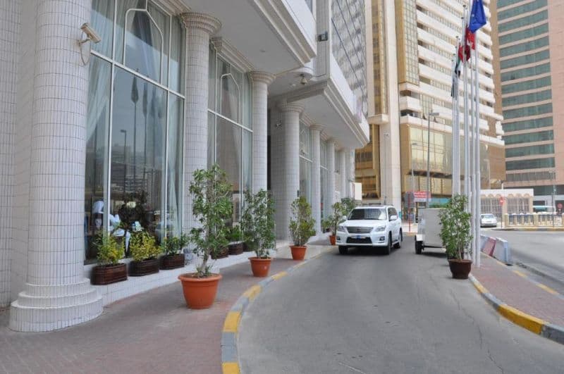 Grand Continental Hotel