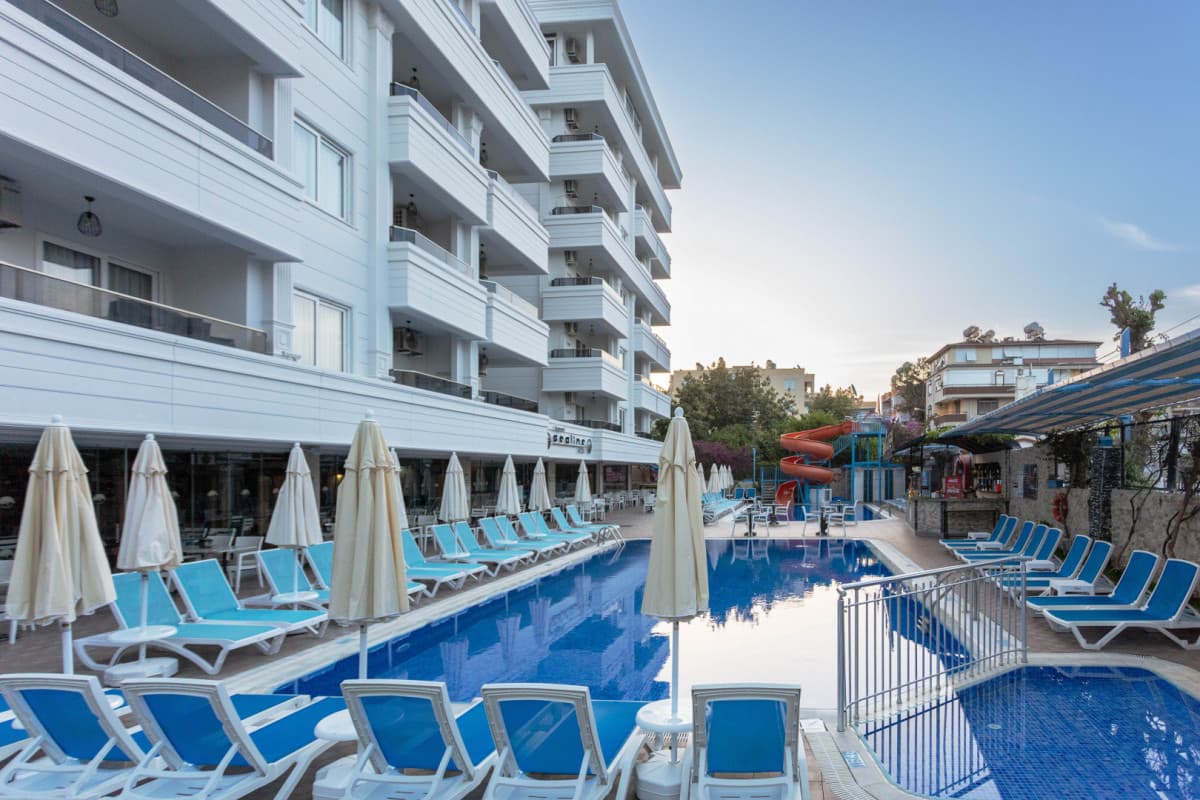 Bonapart Sealine Hotel