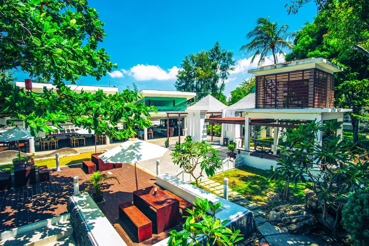 Al's Laemson Resort