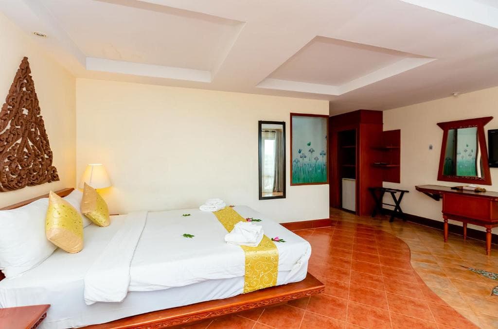 Anyavee Ao Nang Bay Resort