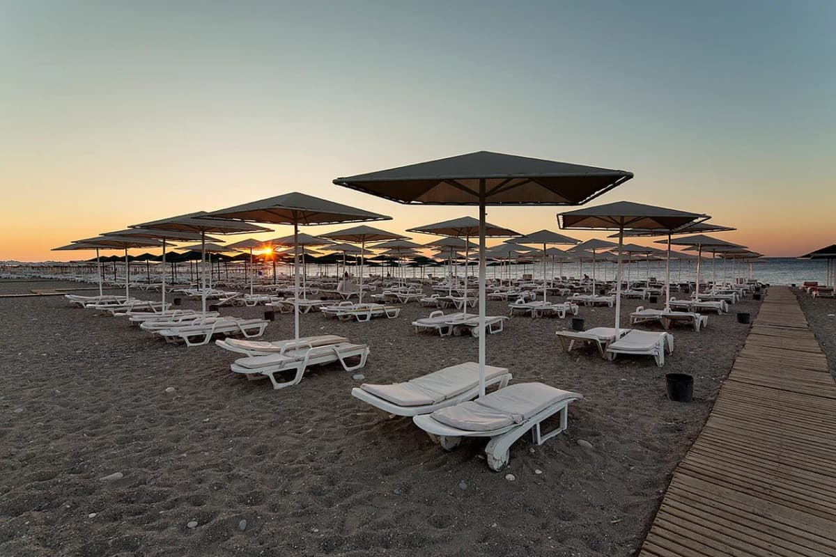 Larissa Sultan's Beach Hotel