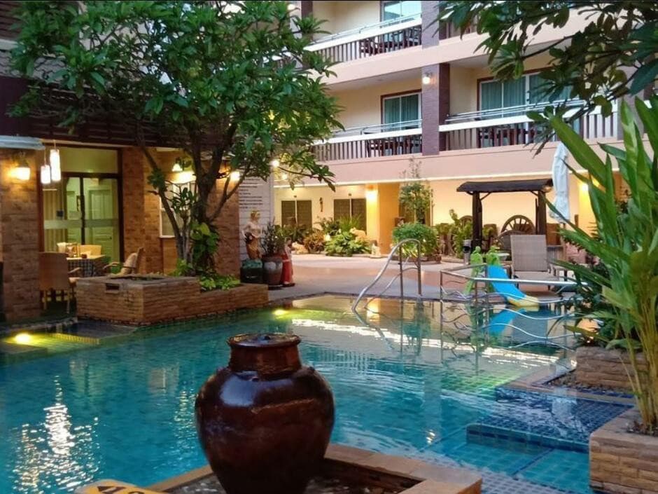 Aiyaree Place