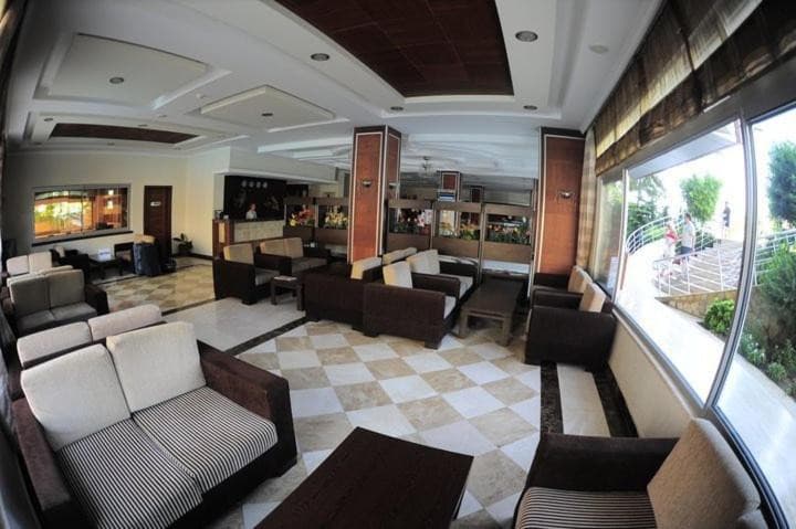 SunStar Beach Hotel