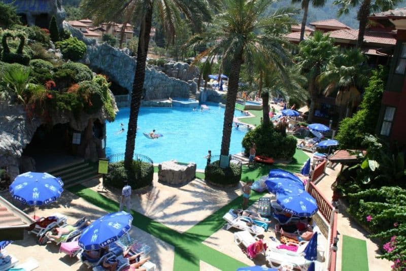 Grand Aquarium Apart Hotel