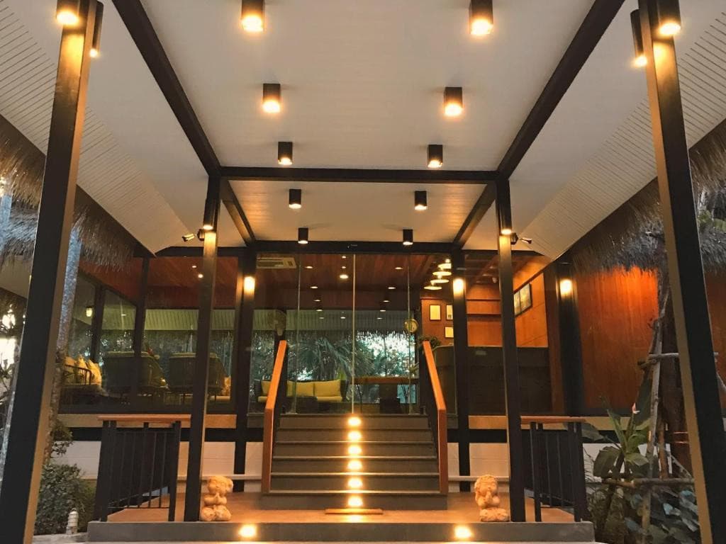 TUP KAEK SUNSET BEACH RESORT & SPA