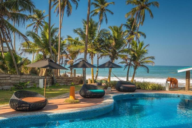 J Ambalangoda Hotel
