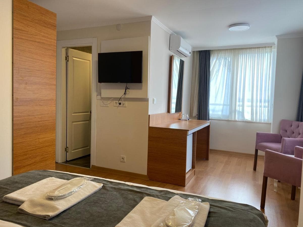 Spinel Hotel
